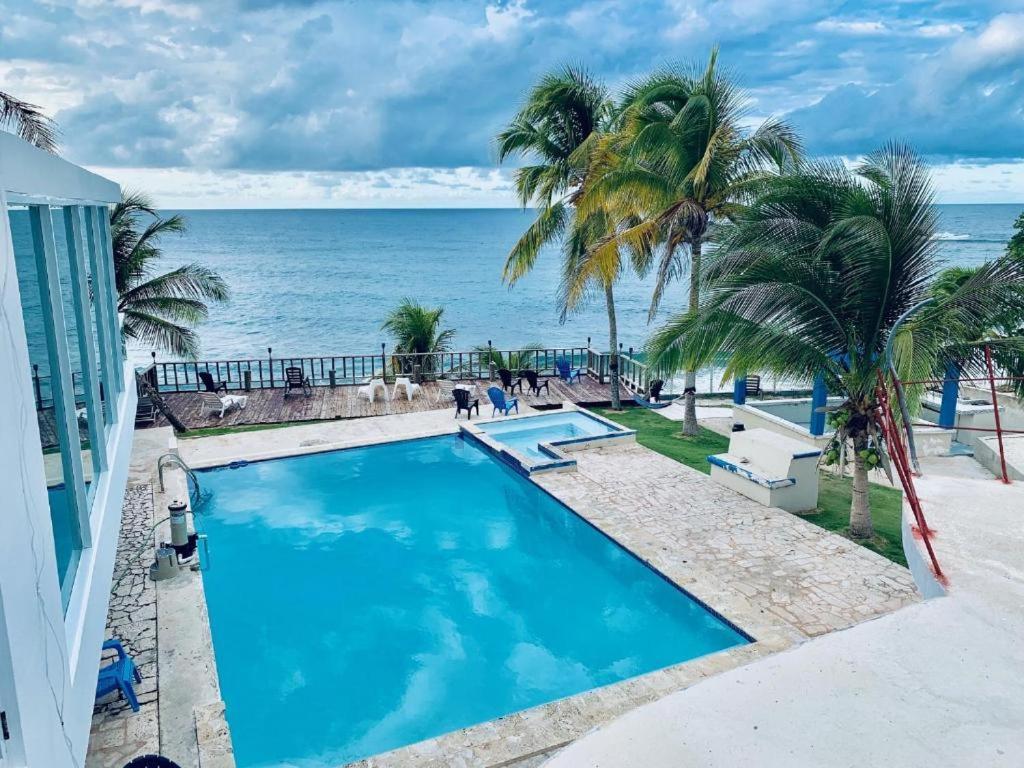 Hotel Ventana Va201 At Arecibo 681 Arecibo Ocean Drive Exterior foto